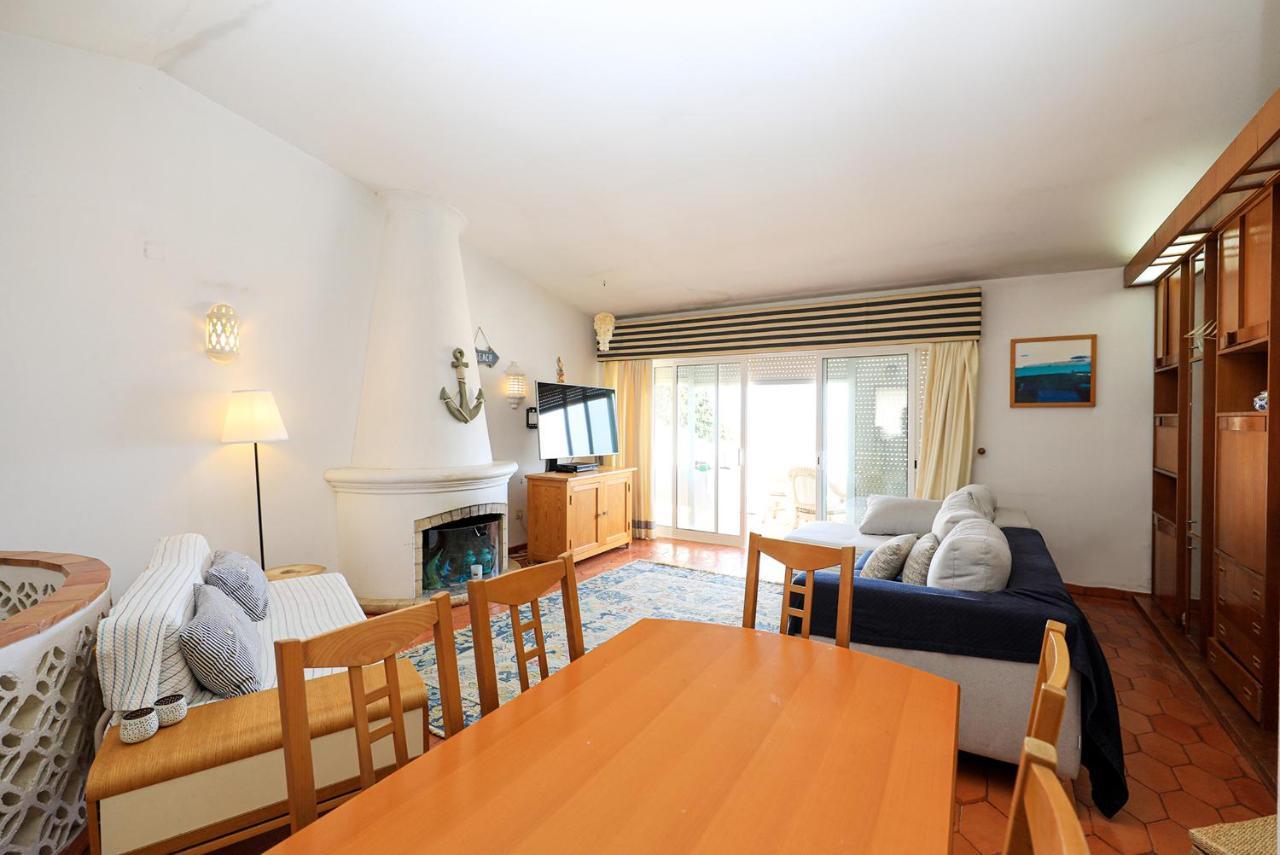 C22 - Beco Do Poco Beach Townhouse In Praia Da Luz Экстерьер фото