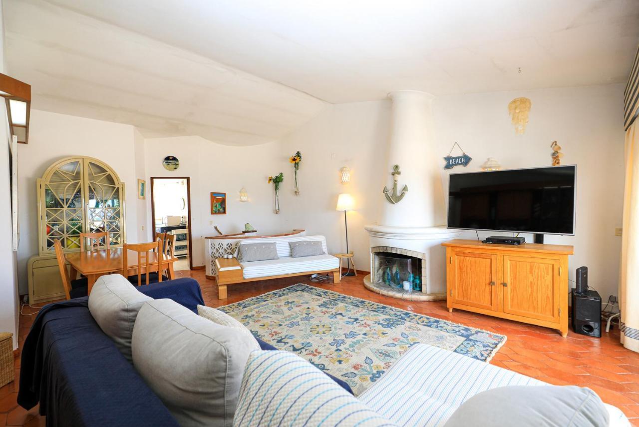 C22 - Beco Do Poco Beach Townhouse In Praia Da Luz Экстерьер фото