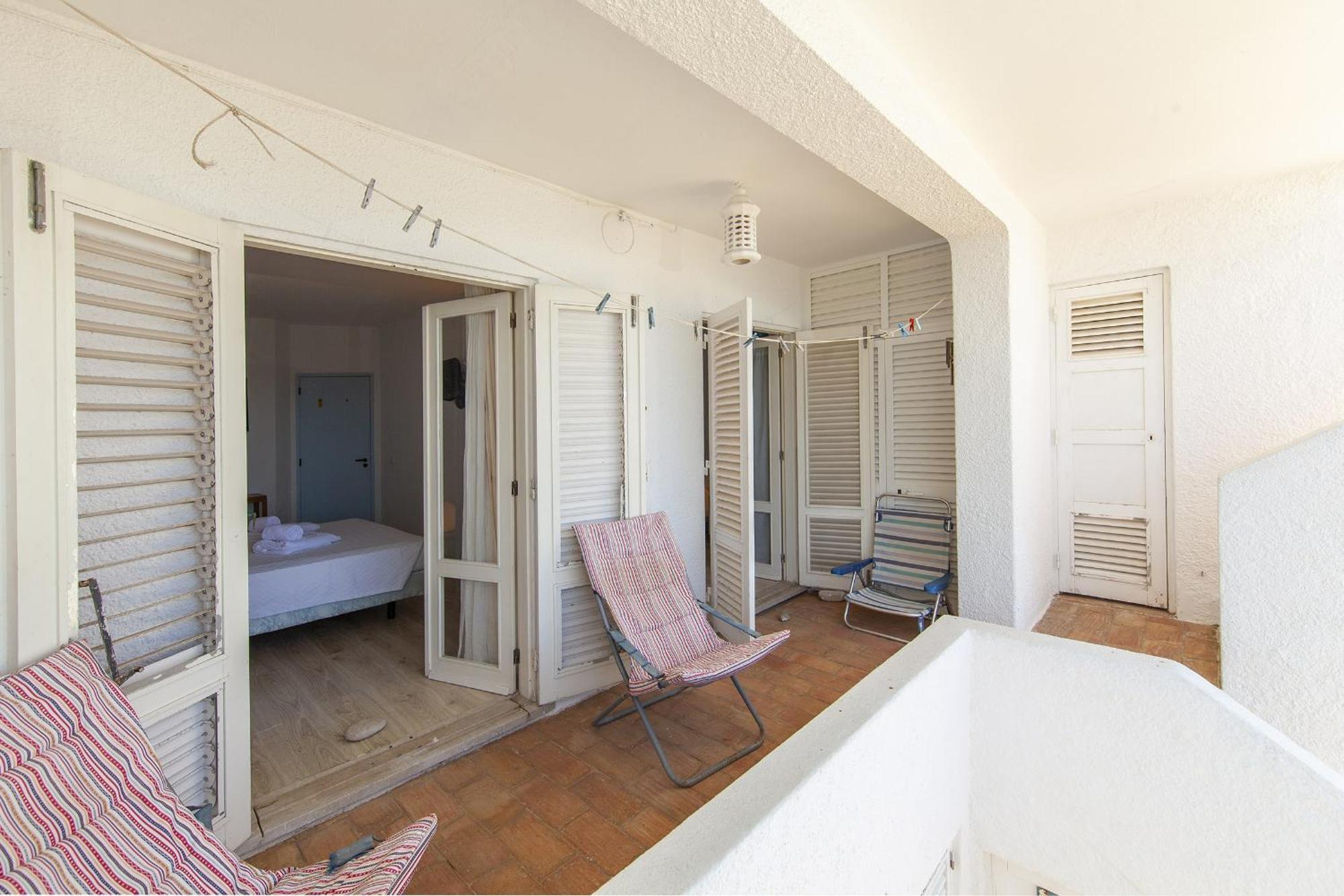 C22 - Beco Do Poco Beach Townhouse In Praia Da Luz Экстерьер фото