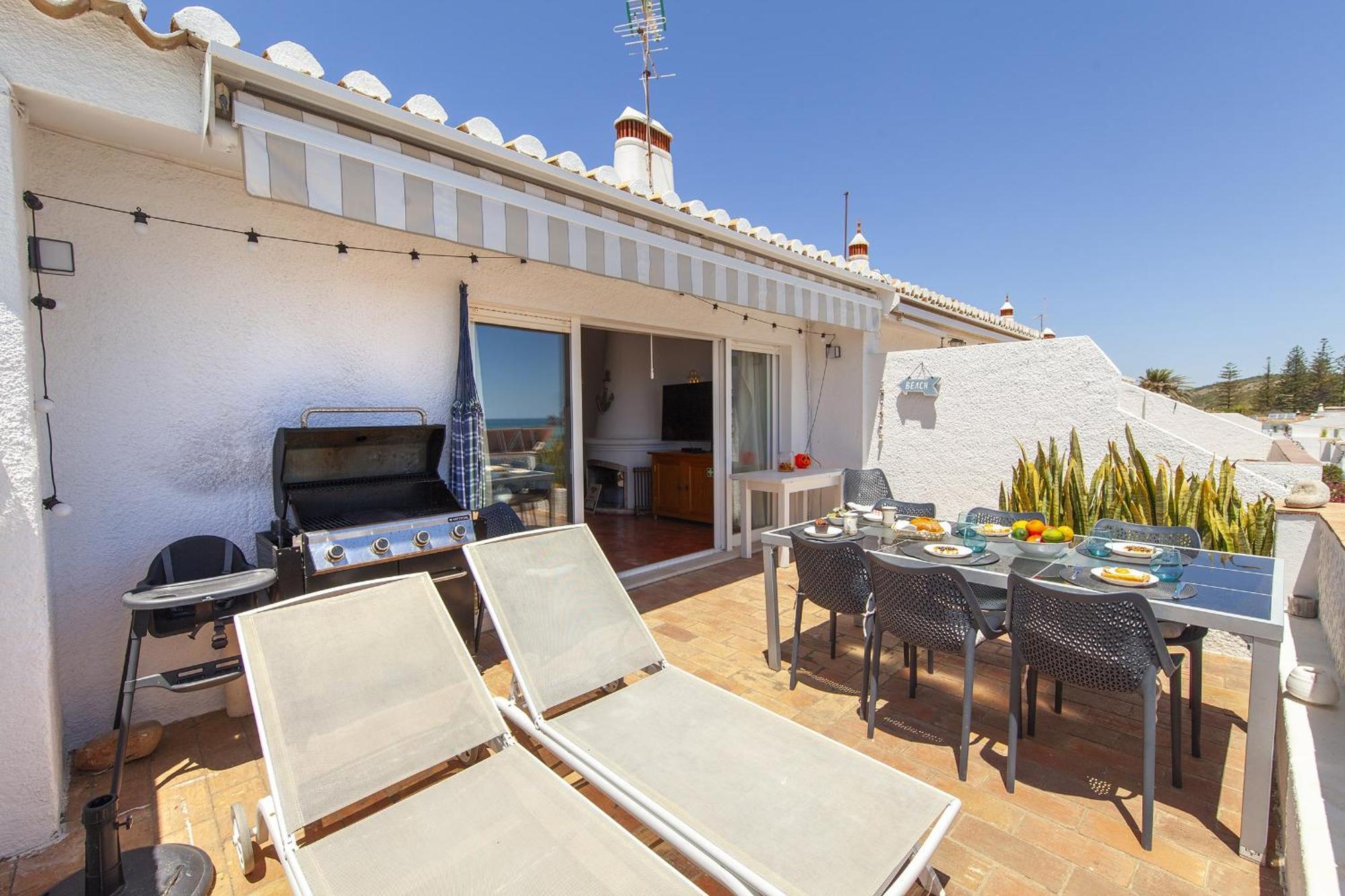 C22 - Beco Do Poco Beach Townhouse In Praia Da Luz Экстерьер фото